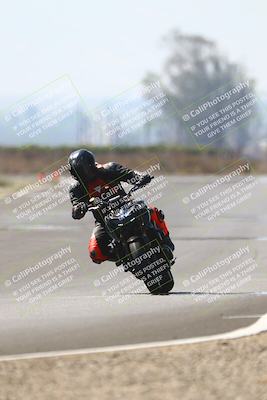 media/Sep-20-2025-TrackDaz (Sat) [[27f0cde673]]/B Group/220pm (Turn 9)/